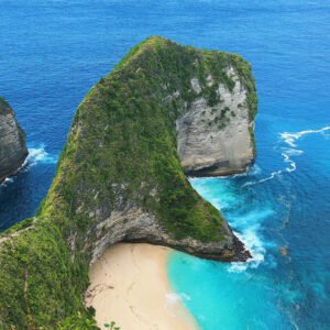 nusa-penida-kelingking-beach